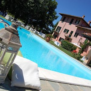 Torre Dei Frati Bed & Breakfast Bed & Breakfast Fossano Exterior photo