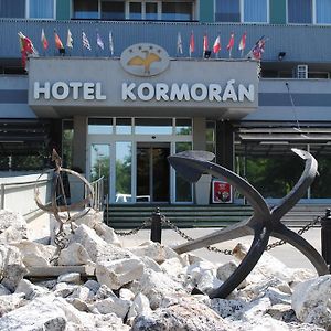 Hotel Kormoran Samorin Exterior photo