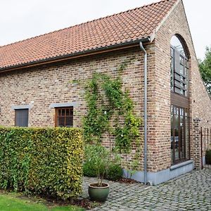 B&B Het Hof Van Petronilla Gooik Exterior photo