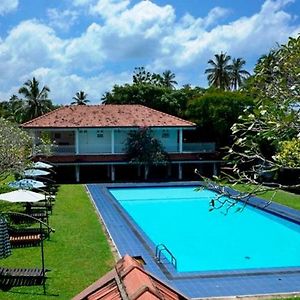 Ayurveda Walauwa Hotel Bentota Exterior photo