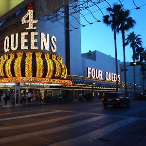 Four Queens Hotel & Casino Las Vegas Exterior photo