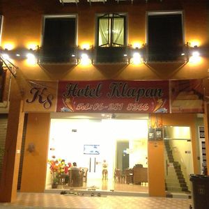 Hotel K8 Malacca Exterior photo