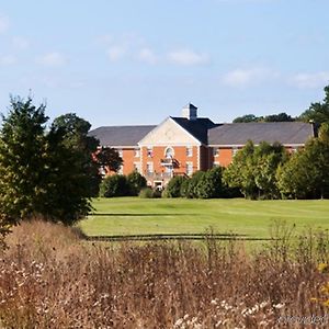 Whittlebury Hall And Spa Hotel Exterior photo