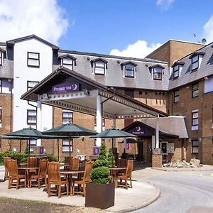 Premier Inn London Gatwick Airport - A23 Airport Way Crawley  Exterior photo