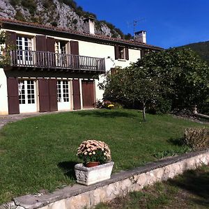 Grande Maison Familiale Villa Foix Exterior photo