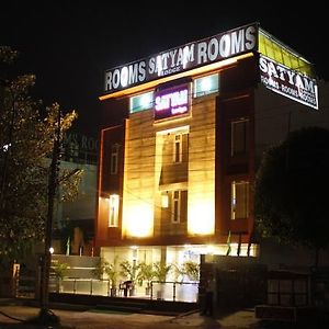 Satyam Hotel Katra  Exterior photo