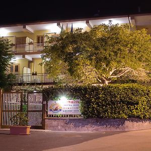 Hotel Il Conte Dell'Etna Belpasso Exterior photo