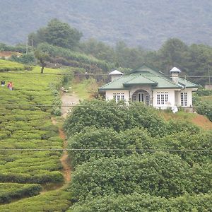 The Royal Terrace Holiday Bungalow Bed & Breakfast Nuwara Eliya Exterior photo