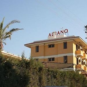 Albano Hotel Cesme Exterior photo