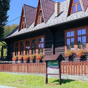 Penzion Manin Hotel Povazska Bystrica Exterior photo