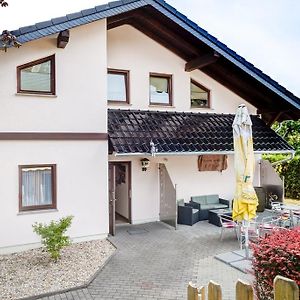 Cafe Hoyer Pension Und Appartements Roedigsdorf Exterior photo