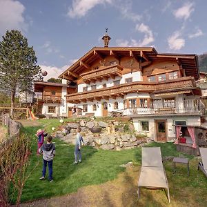 Landhaus Alpenjuwel Aparthotel Sankt Johann im Pongau Exterior photo