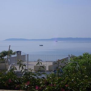 Hotel Beau Soleil Le Lavandou Exterior photo