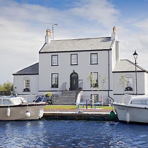 The Harbour Masters House Bed & Breakfast Banagher Exterior photo