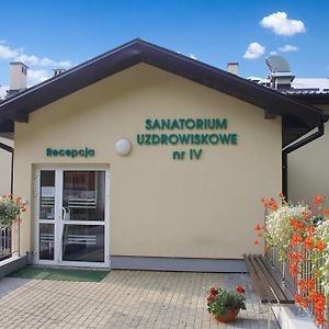 Sanatorium Uzdrowiskowe Nr IV Hotel Iwonicz-Zdroj Exterior photo