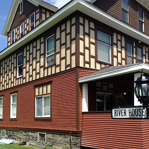 River House Lodge Preston County Exterior photo