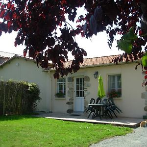 La Libaudiere Bed & Breakfast Pouzauges Exterior photo