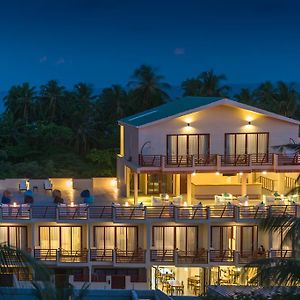 White Sand Dhigurah Hotel Dhigurah  Exterior photo