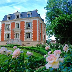 Chateau De La Chaix Hotel Saint-Christophe-en-Brionnais Exterior photo