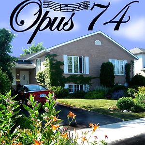 Opus 74 Bed & Breakfast Hotel Stratford Exterior photo