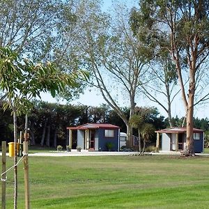 Glenavys Waitaki River Motor Camp Hotel Exterior photo