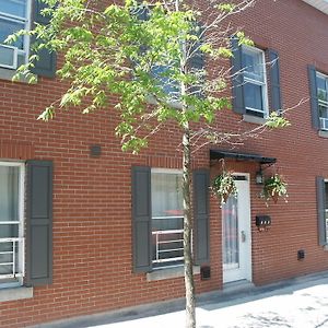 Gite Ocoin Bed & Breakfast Longueuil Exterior photo