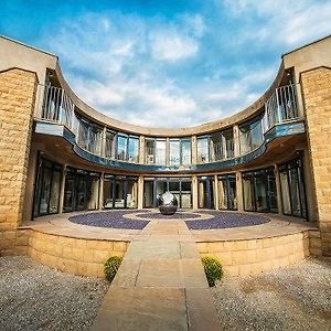 Holmfirth Vineyard Hotel Holmbridge Exterior photo