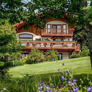 Fox Den Bed & Breakfast Bed & Breakfast Leavenworth Exterior photo