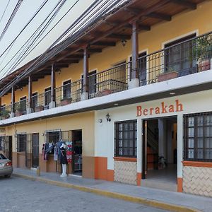 Berakah B&B- Central Park Copan Exterior photo