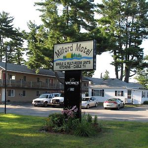 Milford Motel On The River Exterior photo