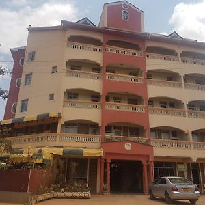 The Desert Rose Hotel Voi Exterior photo