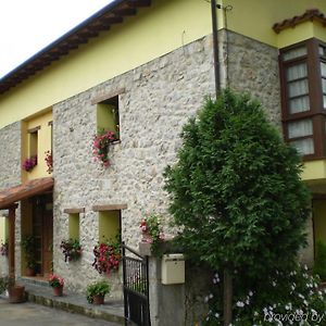 Casa De Aldea Ruiloba Hotel Camango Exterior photo