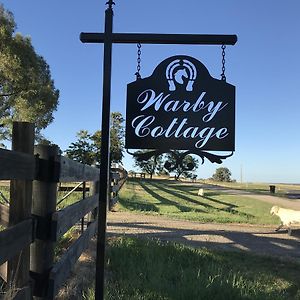 Warby Cottage Wangaratta Exterior photo