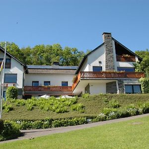 Pension Haus Diefenbach Hotel Heimbach Exterior photo