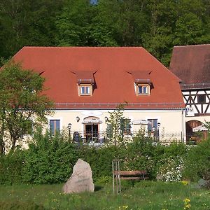 Alter Pfarrhof Hotel Wernberg-Koeblitz Exterior photo