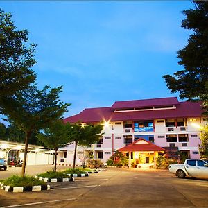 Chatsuree Mansion Hotel Ubon Ratchathani Exterior photo