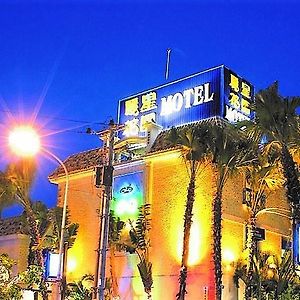 Lestar Motel Taoyuan Exterior photo