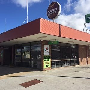 Colony Inn Hotel Jerilderie Exterior photo