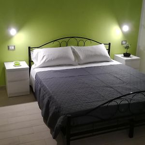 Bonsai Bed & Breakfast Bed & Breakfast Fiumicino Exterior photo