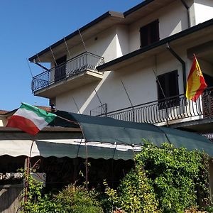 Hotel Tarabaralla Borgo a Buggiano Exterior photo