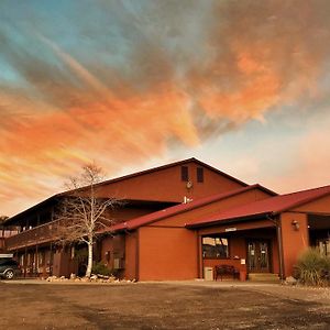 Red Ledges Inn Tropic Exterior photo