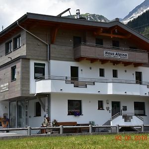 Gaestehaus Alpina Hotel Sankt Anton am Arlberg Exterior photo