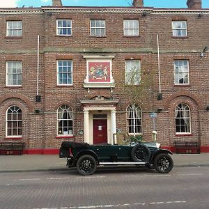 The Londesborough Arms Bar With En-Suite Rooms Market Weighton Exterior photo