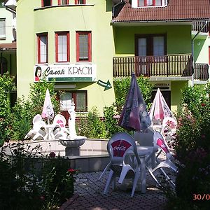 Hotel Alfa Irlyava Exterior photo
