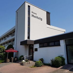 Pension Haus Heitzig Hotel Lippstadt Exterior photo