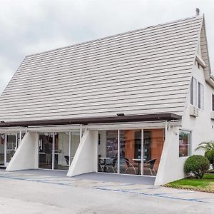 Motel 6-Long Beach, Ca - International City Exterior photo