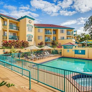 Paradise Isles Aparthotel Gold Coast Exterior photo