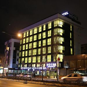 Atasehir Palace Hotel & Conference Istanbul Exterior photo