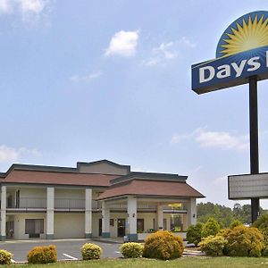 Days - Inn - Yanceyville Exterior photo