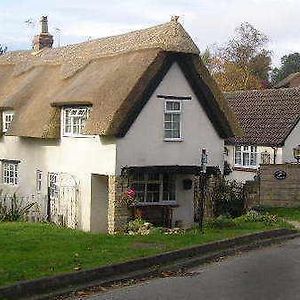 Waterways Cottage Towcester Exterior photo